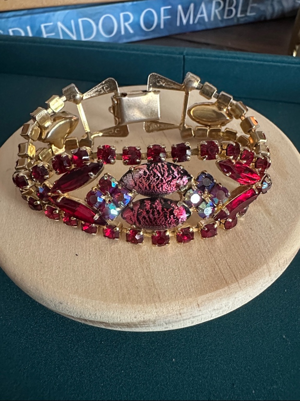 RARE 1960s Weiss or Julianna Red Rhinestone and Art Glass Bracelet - Picture 3 of 11